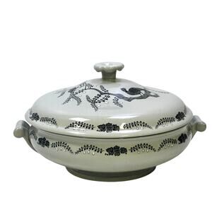 Wedgwood 1957-1964 Retired 'Partridge in a Pear Tree' 8.25" Covered Serving Dish